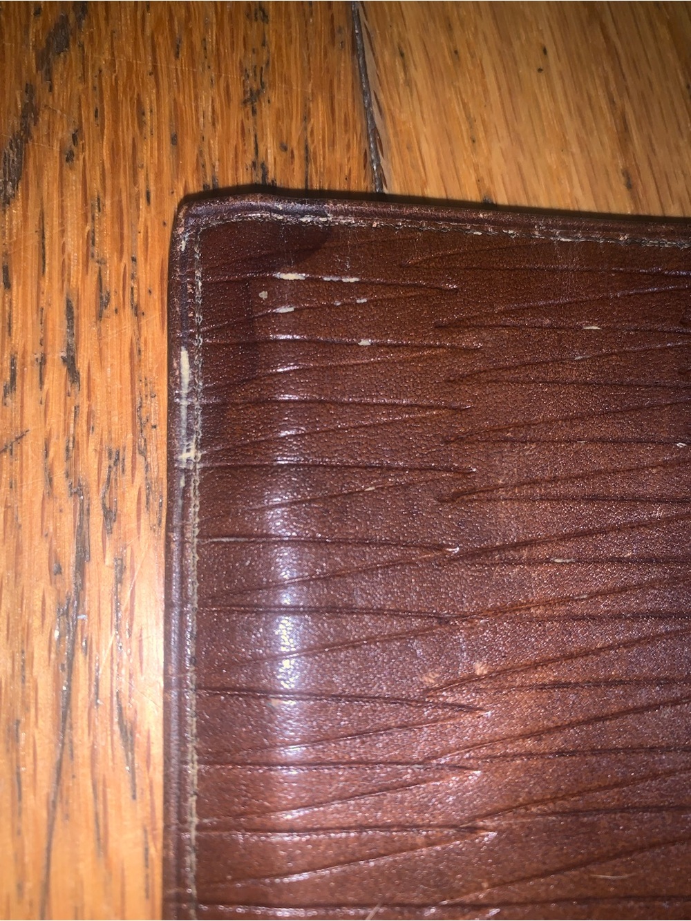Leather passport holder - Picture 14 of 15